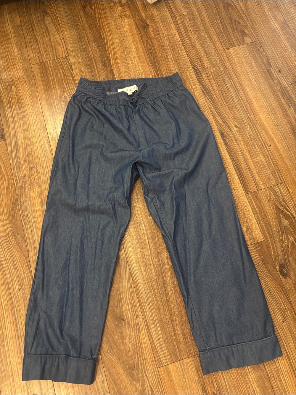 Women's Cropped Chambray Pull-On Pants - Blue